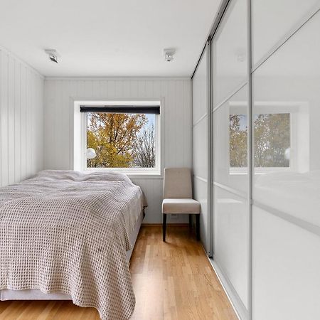 Cozy Elegant 2Bedroom Apt W/Parking And Nice View Tromsø Kültér fotó