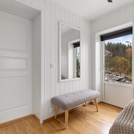 Cozy Elegant 2Bedroom Apt W/Parking And Nice View Tromsø Kültér fotó